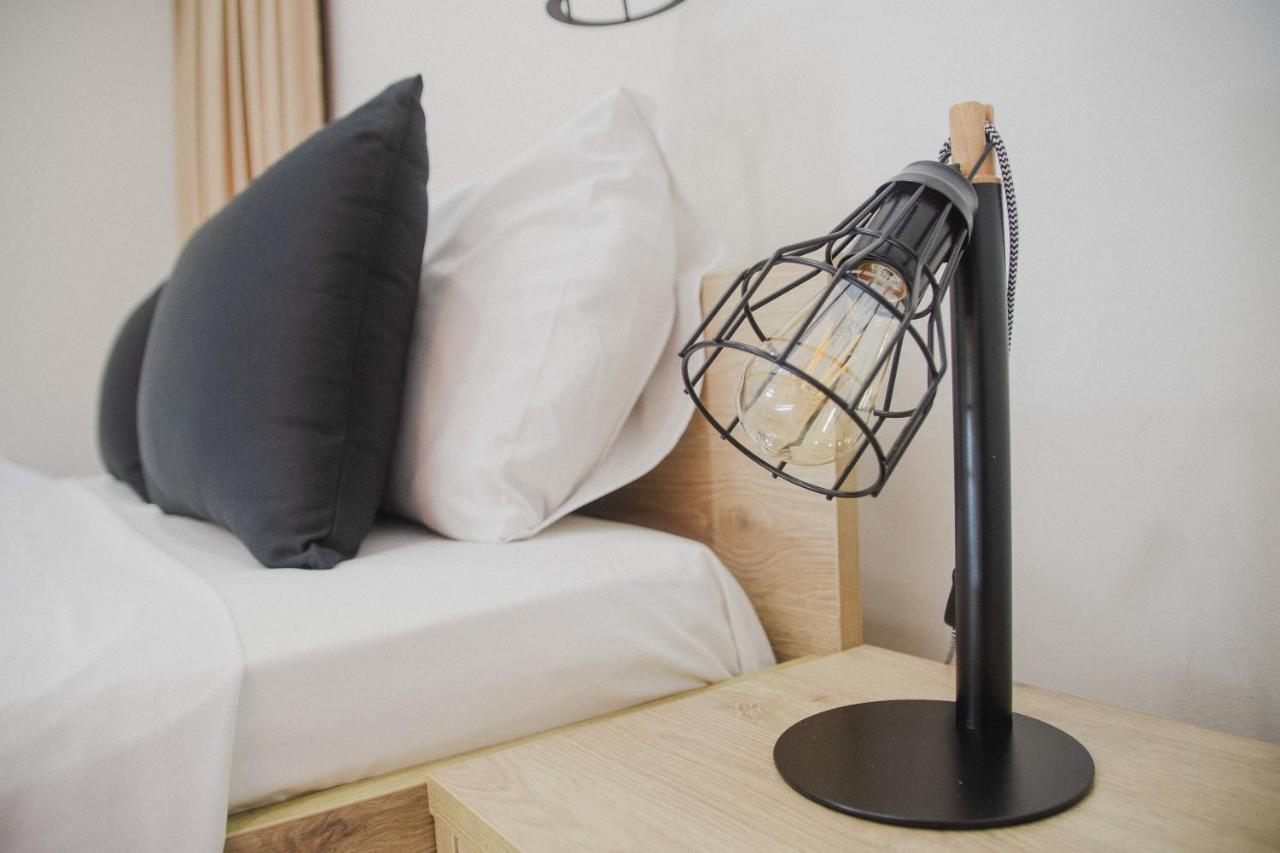 Apartment Minimal Culture Boutique *